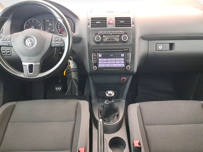 Volkswagen Touran, 2011