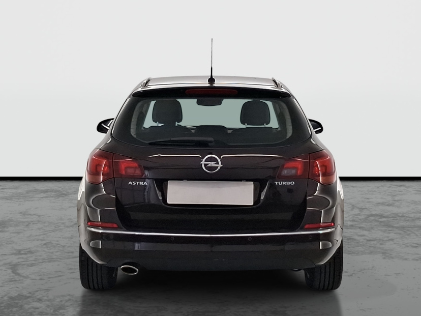 Opel Astra, 2013
