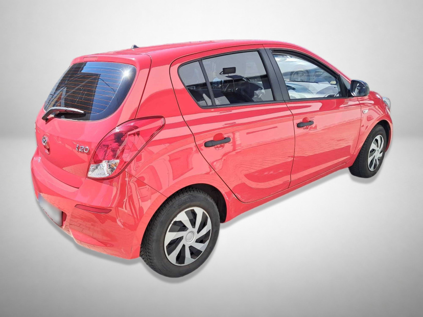 Hyundai i20, 2013