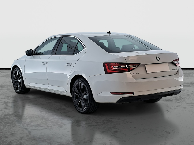 Škoda Superb, 2016