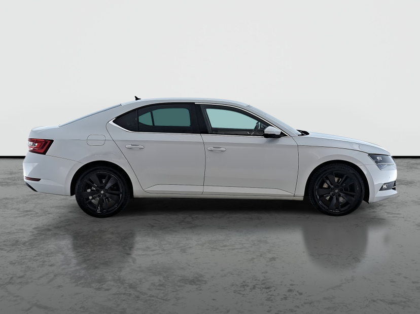 Škoda Superb, 2016