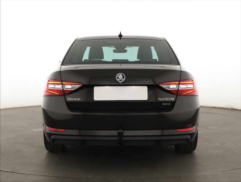 Škoda Superb, 2017