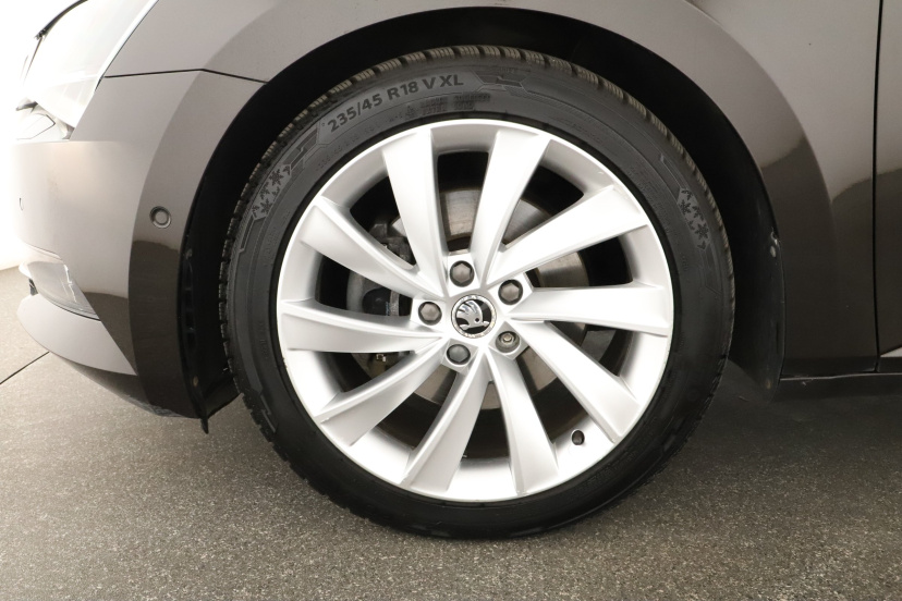 Škoda Superb, 2017