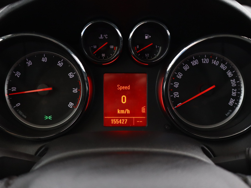 Opel Astra, 2011