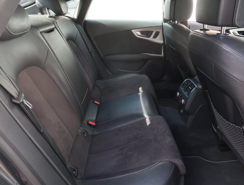 Audi A7, 2015