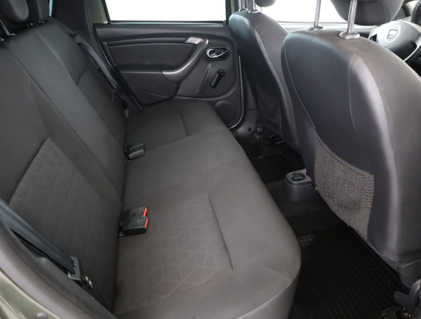 Dacia Duster, 2015