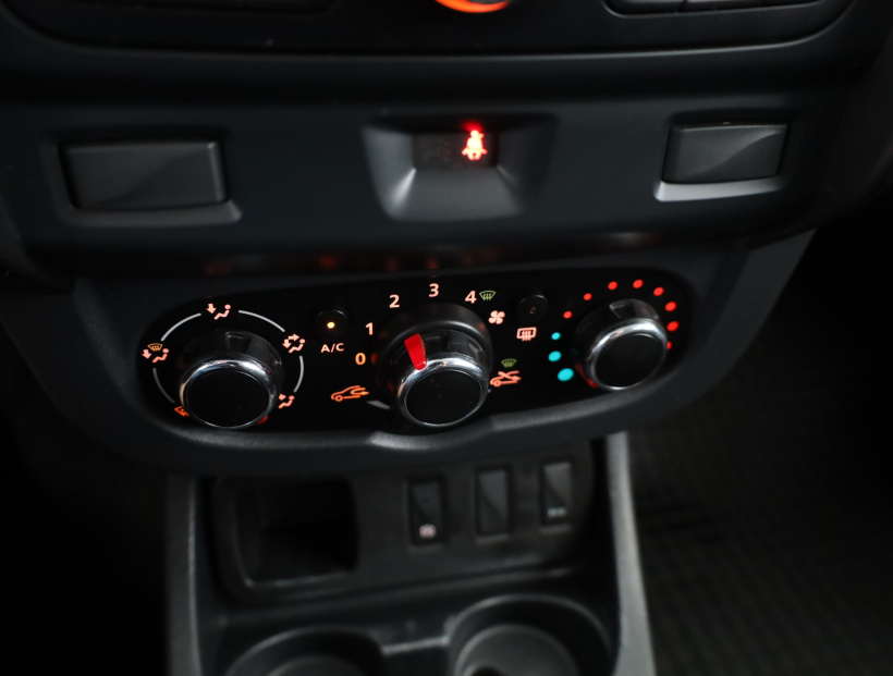 Dacia Duster, 2015