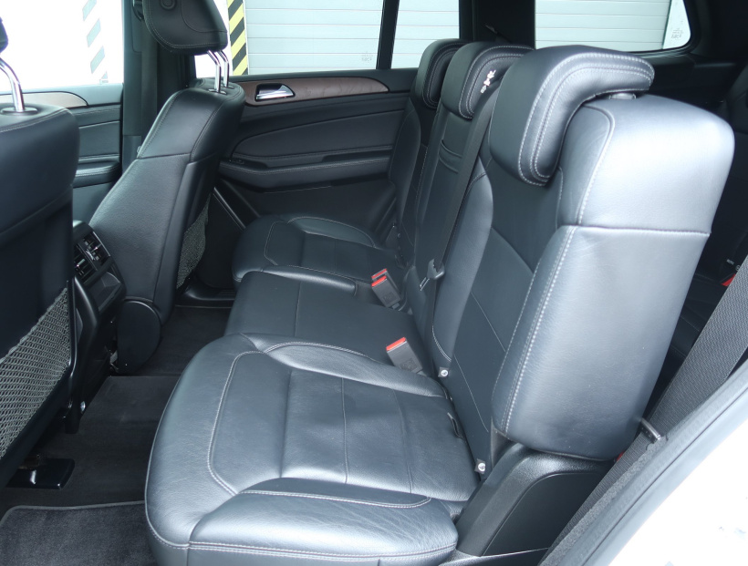 Mercedes-Benz GLS, 2016