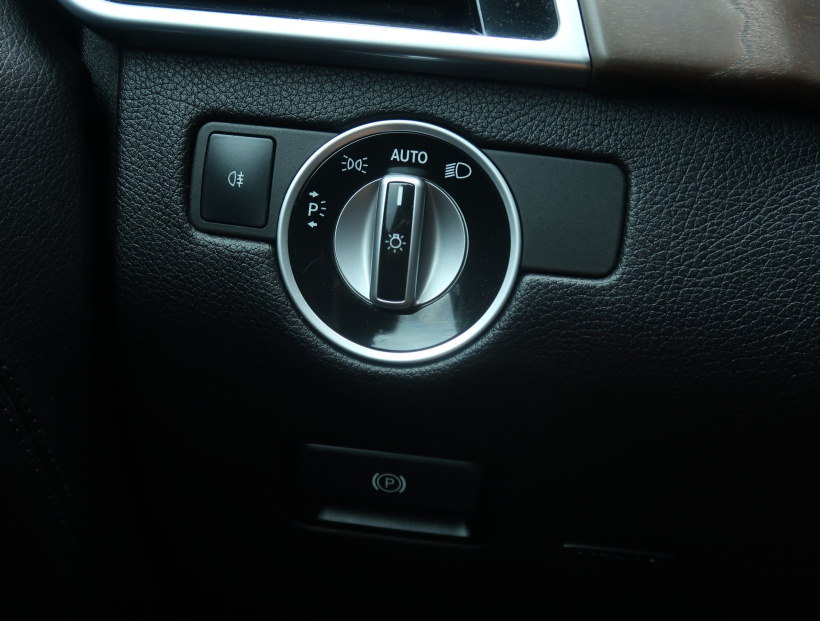 Mercedes-Benz GLS, 2016