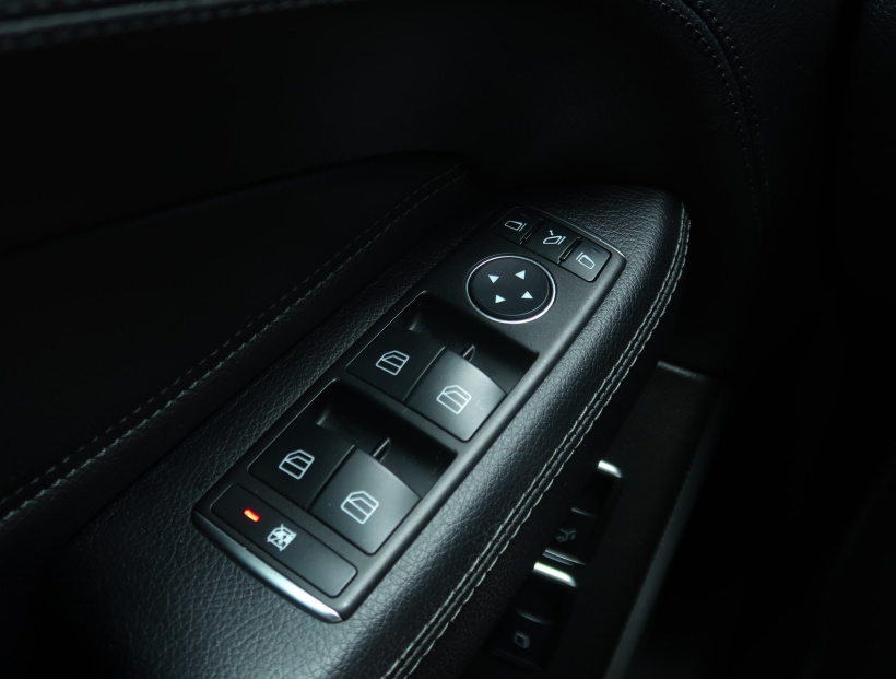 Mercedes-Benz GLS, 2016