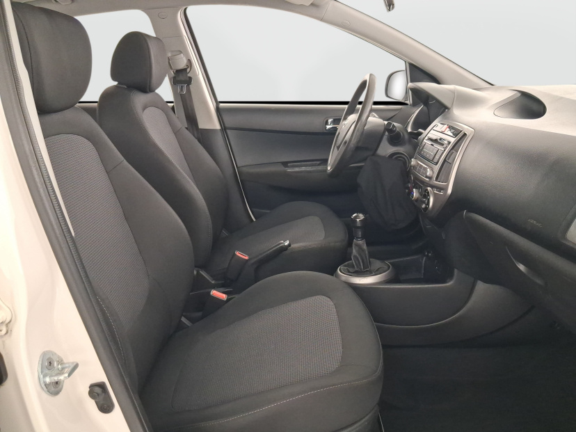 Hyundai i20, 2013