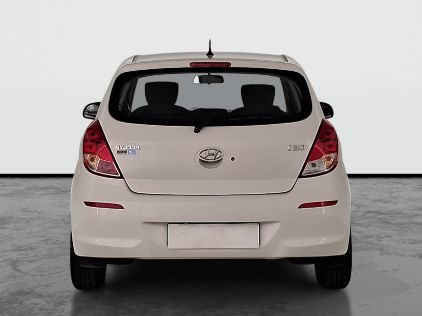 Hyundai i20, 2013