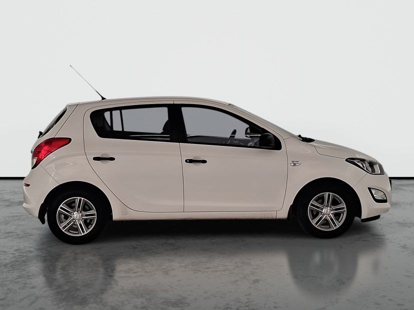 Hyundai i20, 2013