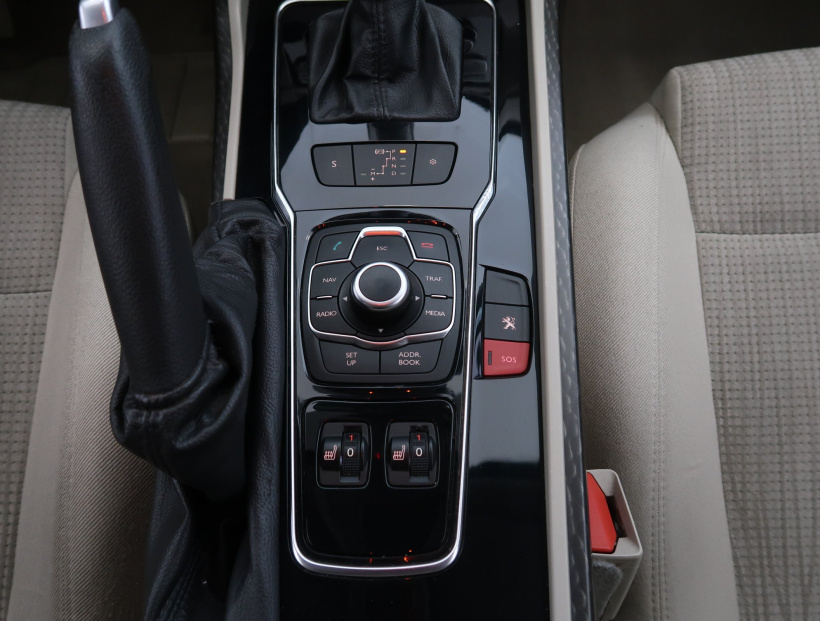 Peugeot 508, 2011