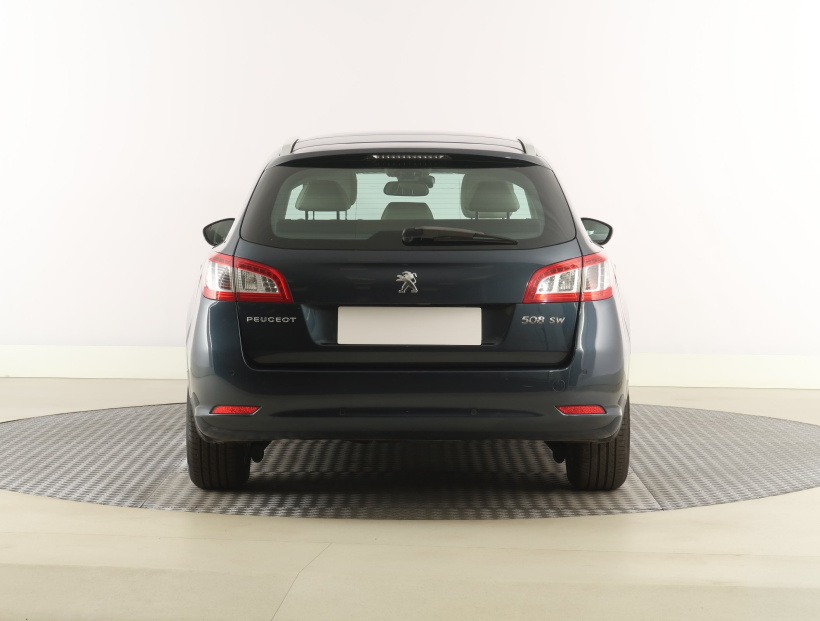 Peugeot 508, 2011