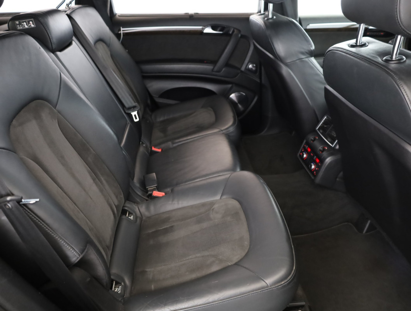 Audi Q7, 2009