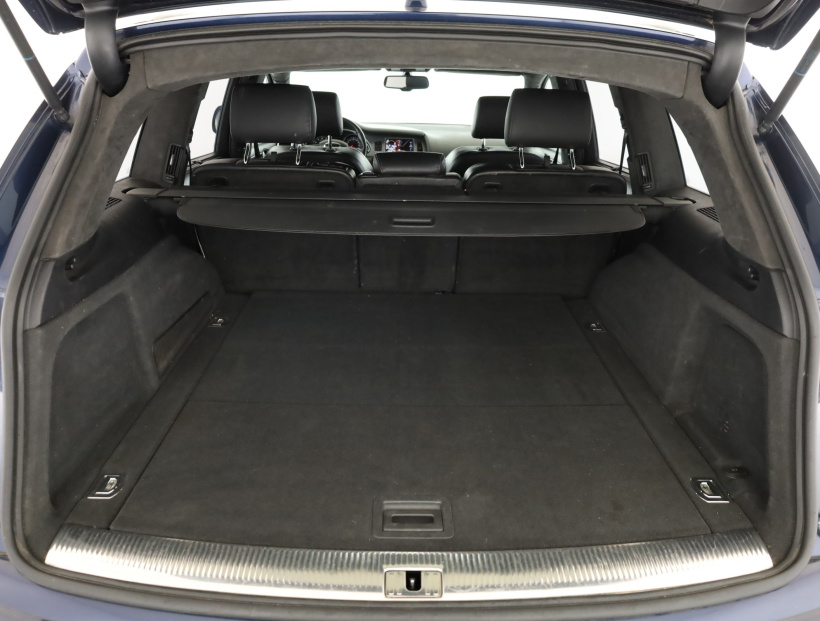 Audi Q7, 2009