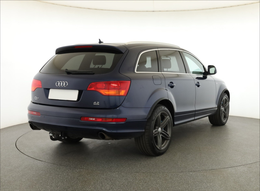 Audi Q7, 2009