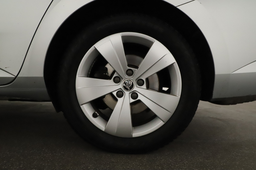 Škoda Superb, 2016