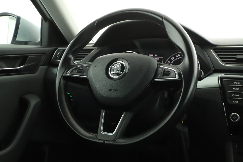 Škoda Superb, 2016
