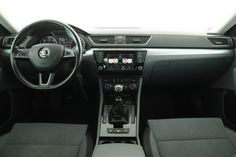 Škoda Superb, 2016