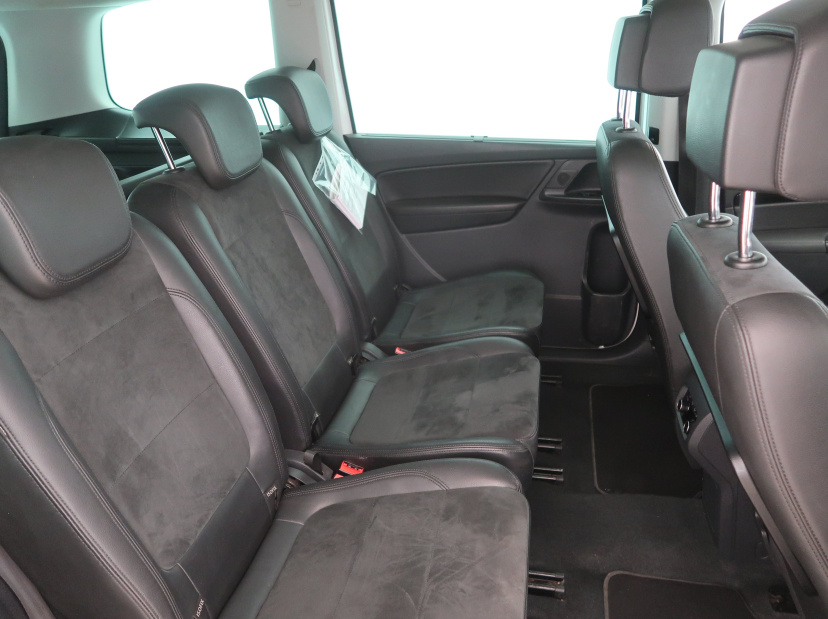 Seat Alhambra, 2014