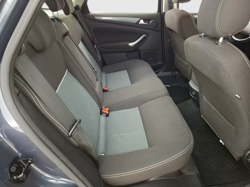 Ford Mondeo, 2011
