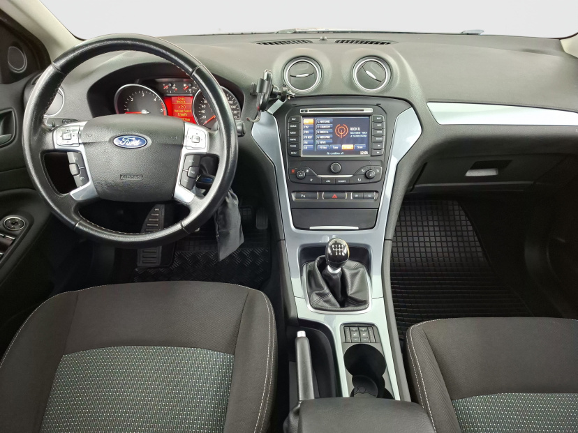 Ford Mondeo, 2011