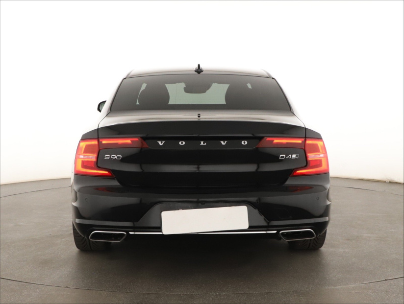 Volvo S90, 2018