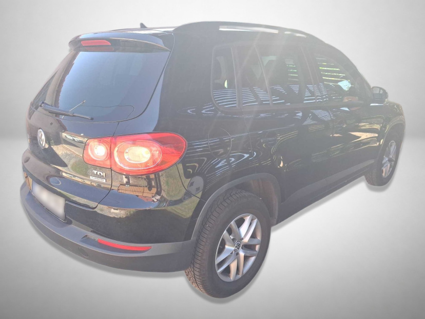 Volkswagen Tiguan, 2011