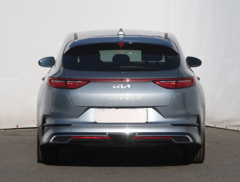 Kia ProCeed, 2023