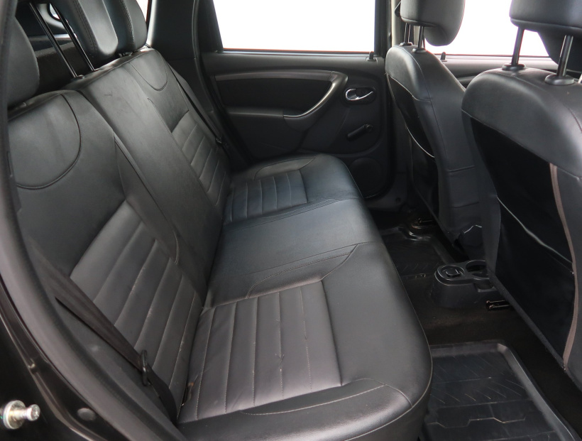 Dacia Duster, 2014