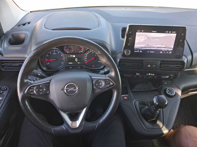 Opel Combo, 2022
