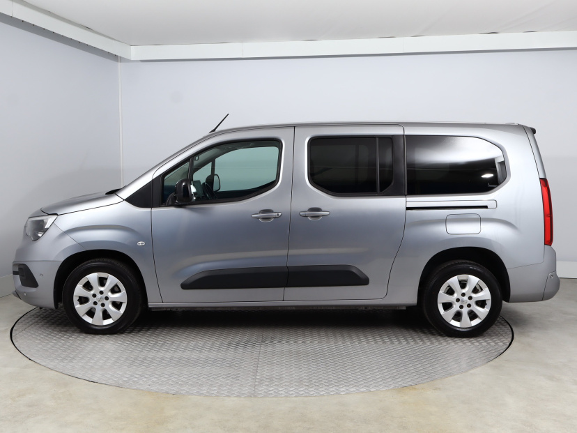 Opel Combo, 2022