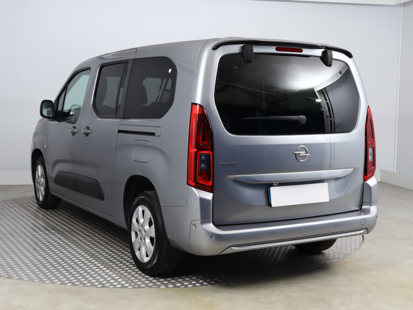 Opel Combo, 2022