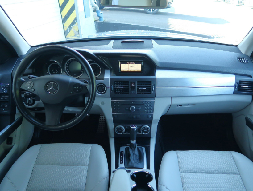 Mercedes-Benz GLK, 2010