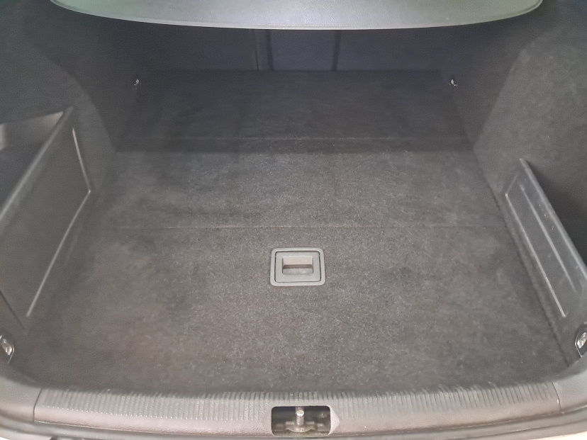 Volkswagen Passat, 2011