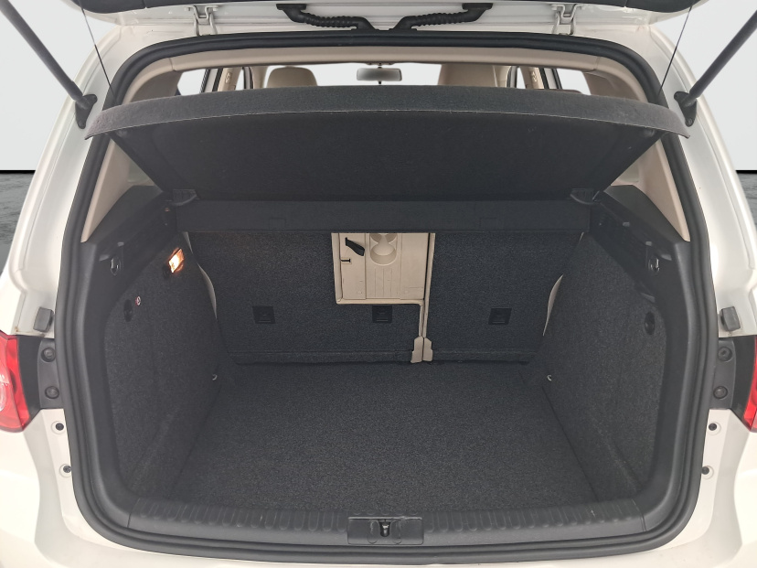 Volkswagen Tiguan, 2011