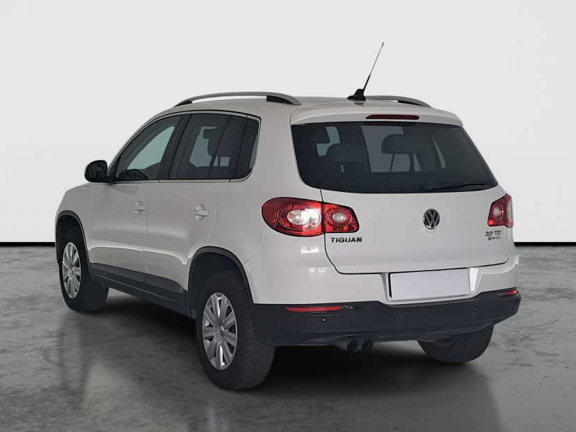 Volkswagen Tiguan, 2011