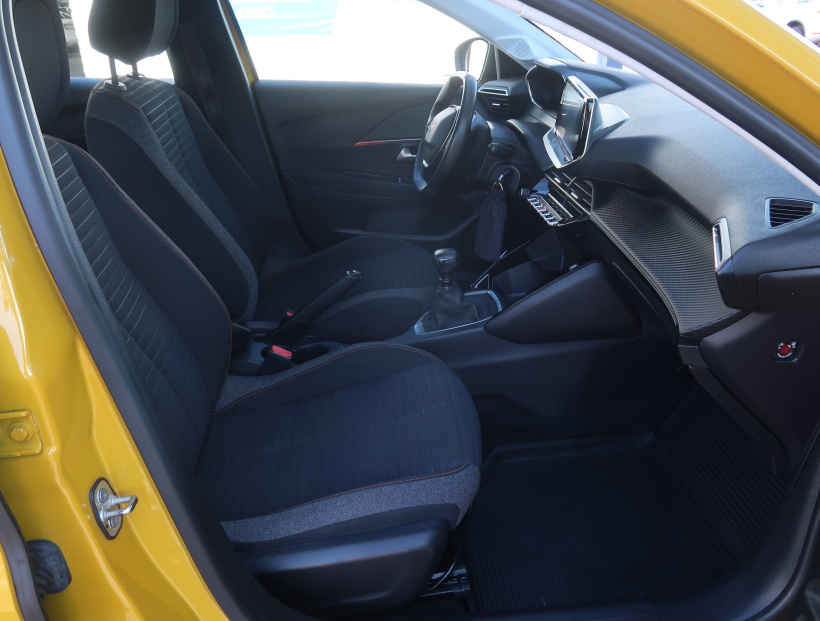 Peugeot 208, 2020