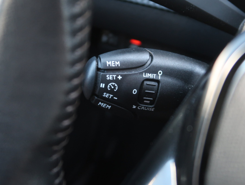Peugeot 208, 2020