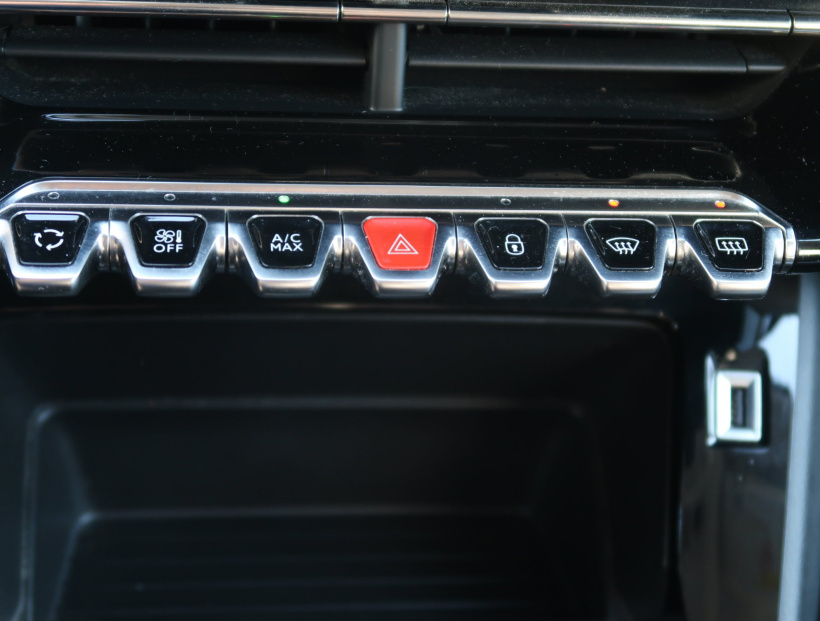 Peugeot 208, 2020