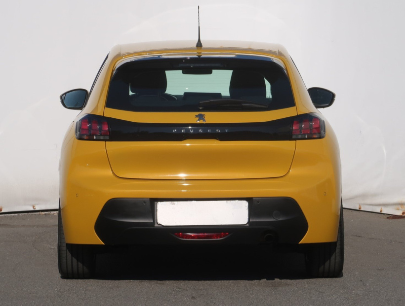 Peugeot 208, 2020