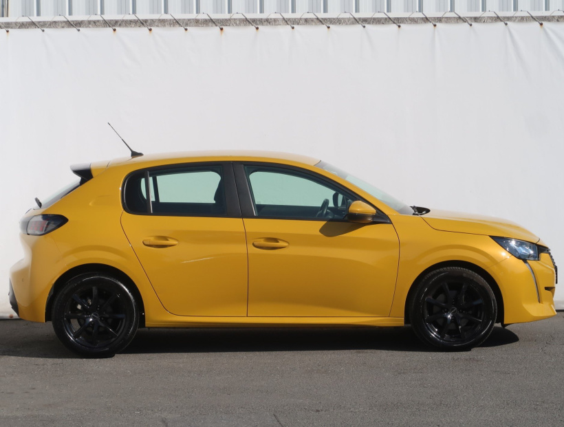 Peugeot 208, 2020