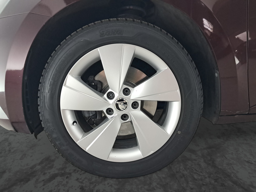Škoda Superb, 2015