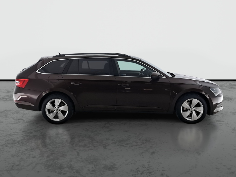 Škoda Superb, 2015