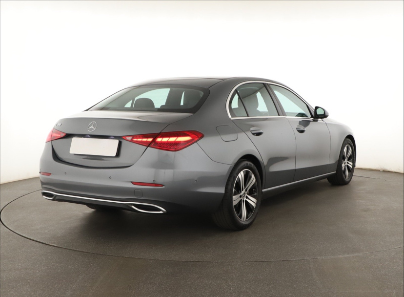 Mercedes-Benz C, 2023
