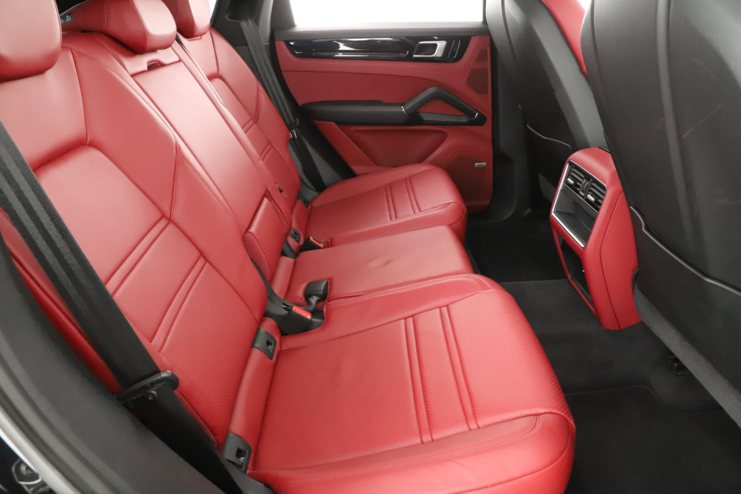 Porsche Cayenne, 2020