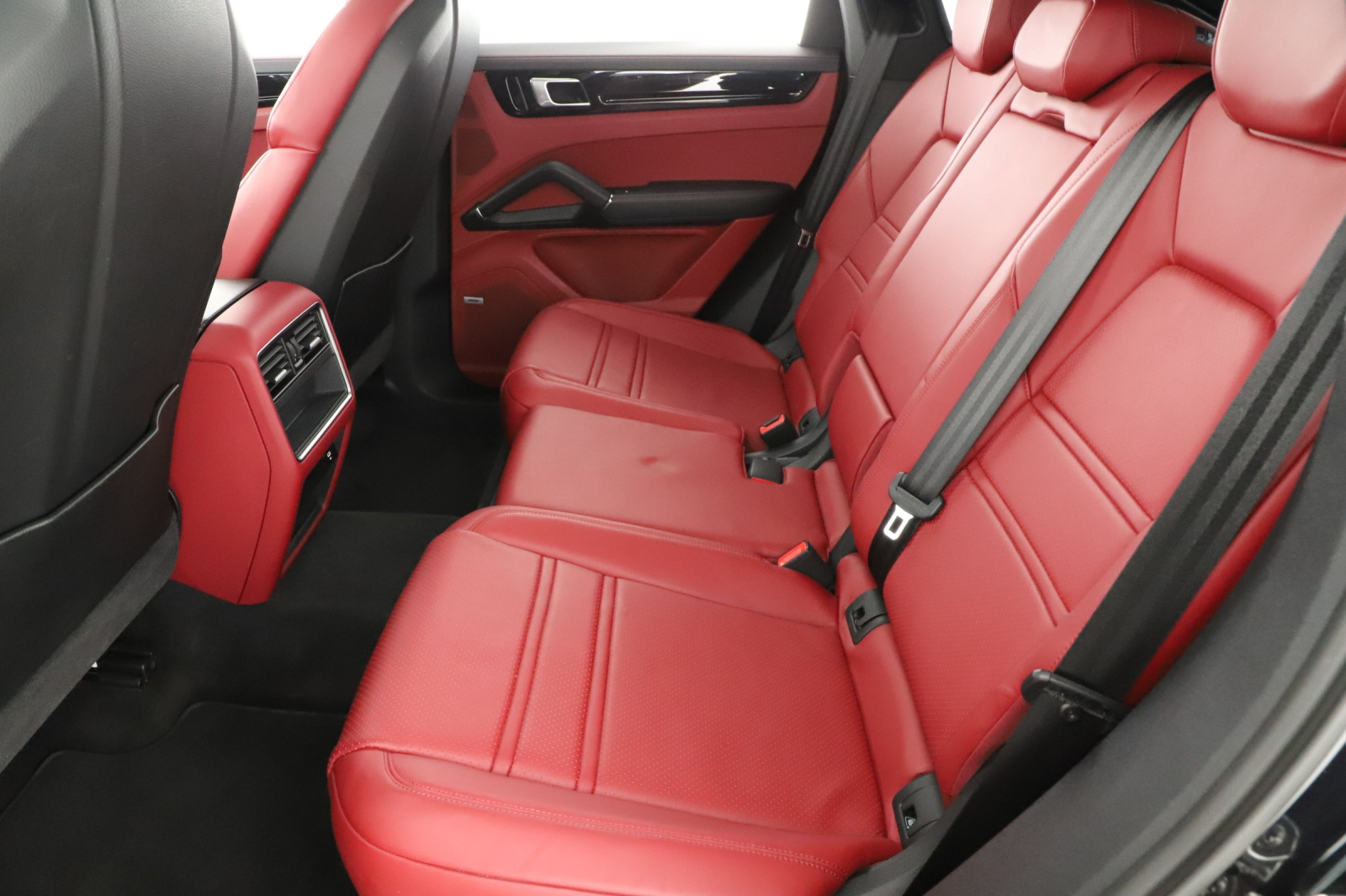 Porsche Cayenne - 2020