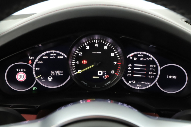 Porsche Cayenne - 2020